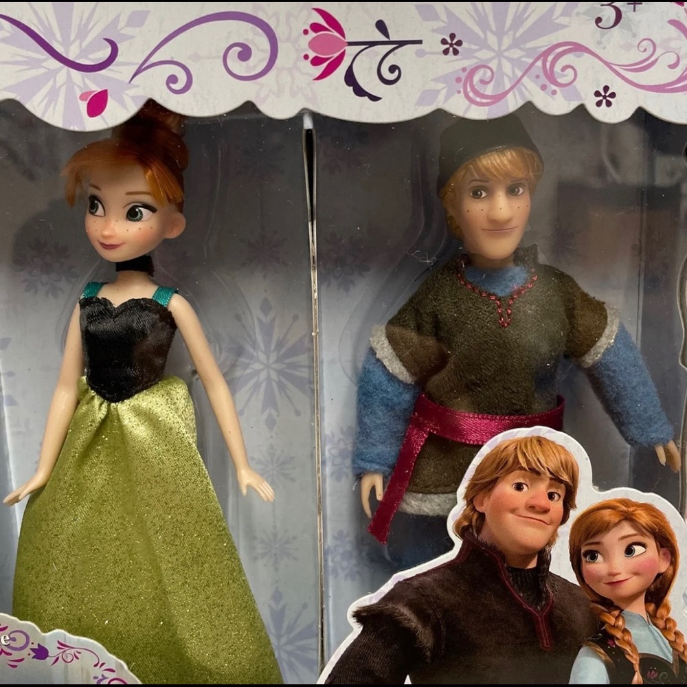 🛑SOLD🛑 Disney Frozen Mini Doll Set - Picture 4 of 5